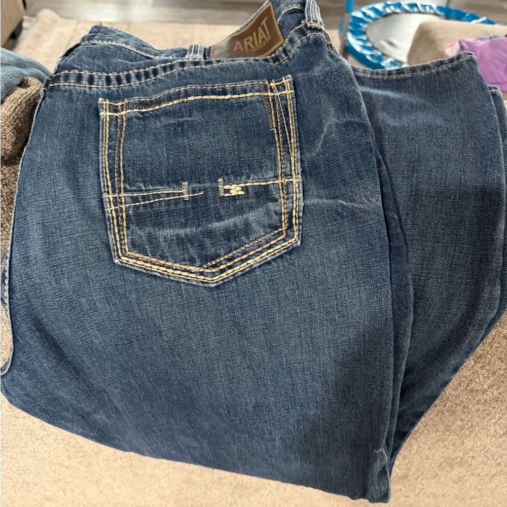 Relaxed Boot Cut Blue Jeans